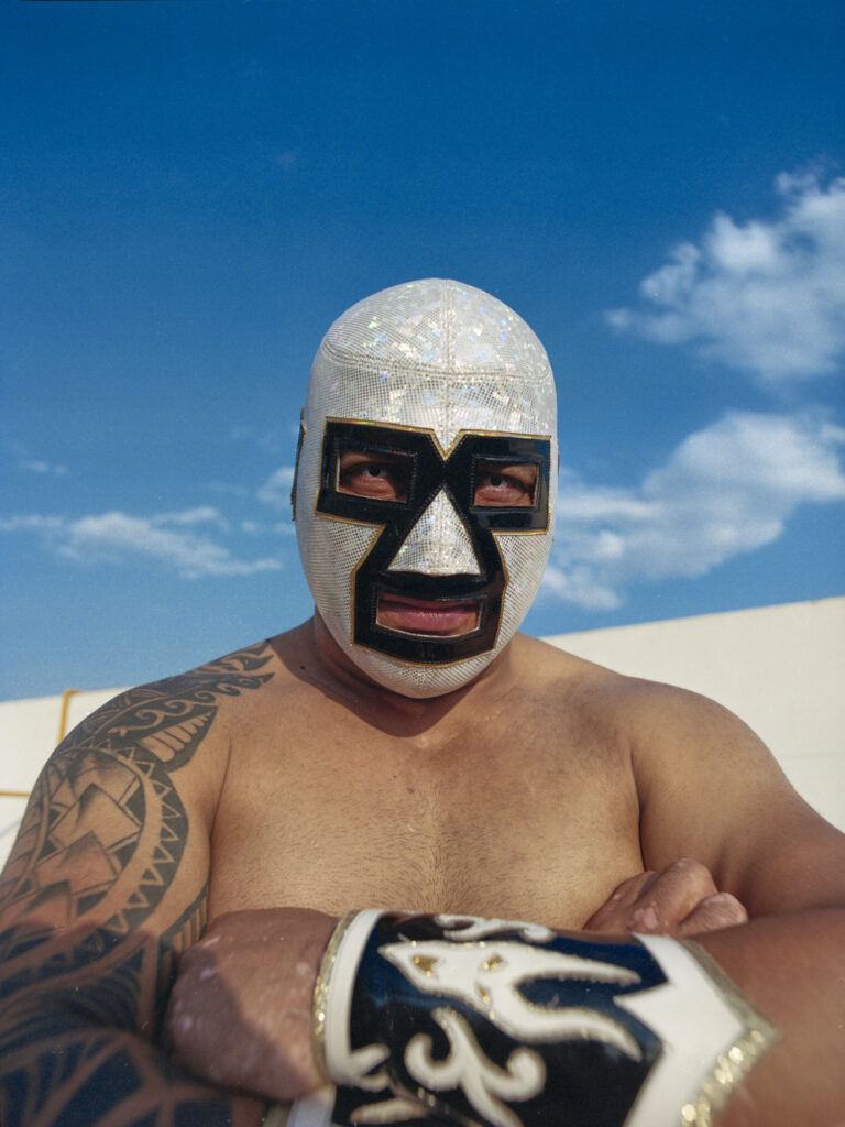 © Matt Bramston, Los Luchadores - Dr Karonte
Dr. Karonte comes from a succession of luchadores. He is keeping the tradition alive through his students, namely being his daughter and nephew.