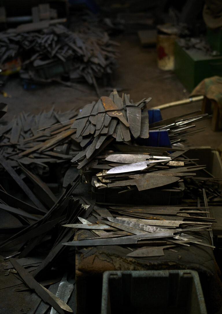 © Yuki Sugiura, Japanese Knife Forges - A knife forge in Sakai 1