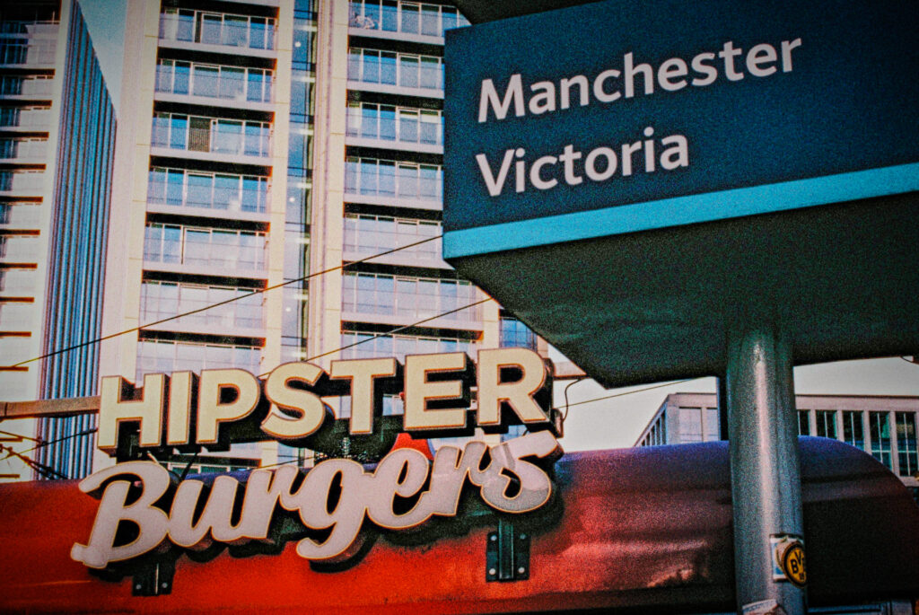 © Simon Hill - Manchester, Victoria Station